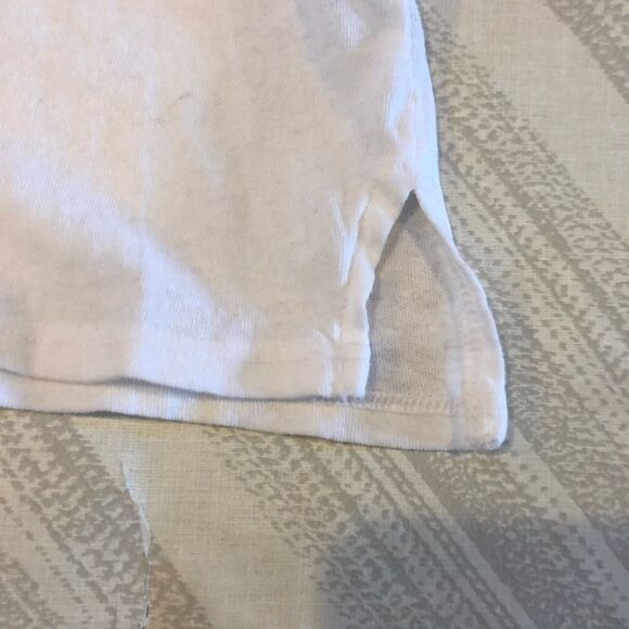 Good hYOUman White Cropped Tank “stay strong” - Picture 6 of 8